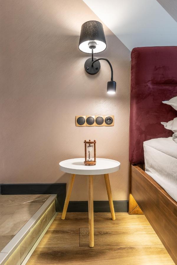 Luteranskaya Apartment Kyiv